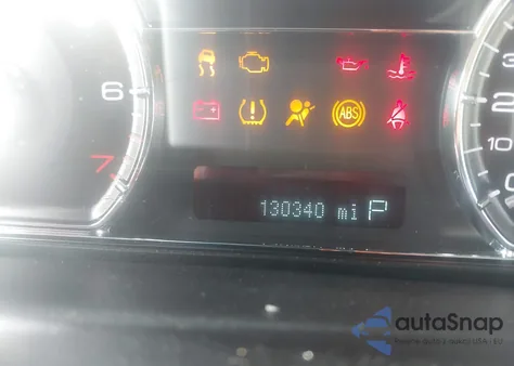 2009 Lincoln Mks z USA, uszkodzony, nr VIN 1LNHM93R39G624817